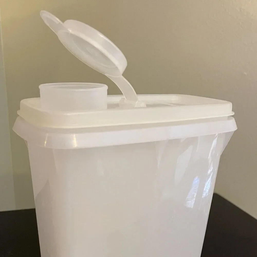Vintage Tupperware Junior Store N Pour cereal 499 and Lid 509 Sheer 1 quart